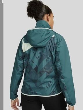 Pur Teal and Navy Raincoat Size S